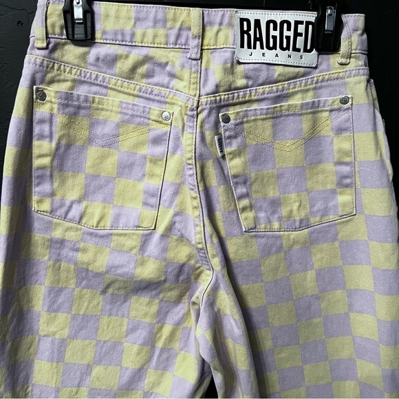 The Ragged Priest UO Exclusive
Checkered Jean Size: 28 color: yellow/ purple - Picture 12 of 17